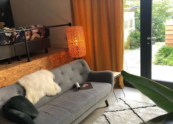 Apartament Luxurious With Sauna And Kitchen In Center Of *