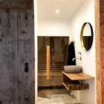 Luxurious With Sauna And Kitchen In Center Of * Dordrecht